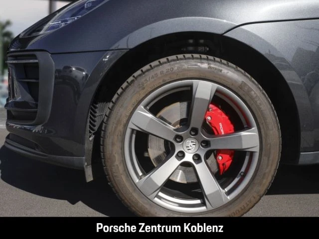 Porsche-Macan-image-22