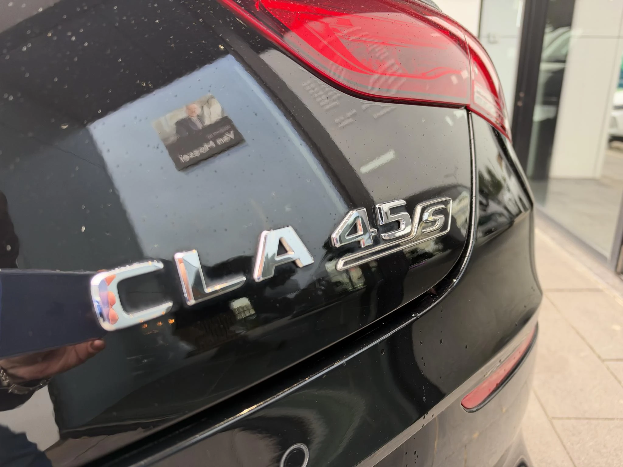 Mercedes-Benz-CLA-image-16