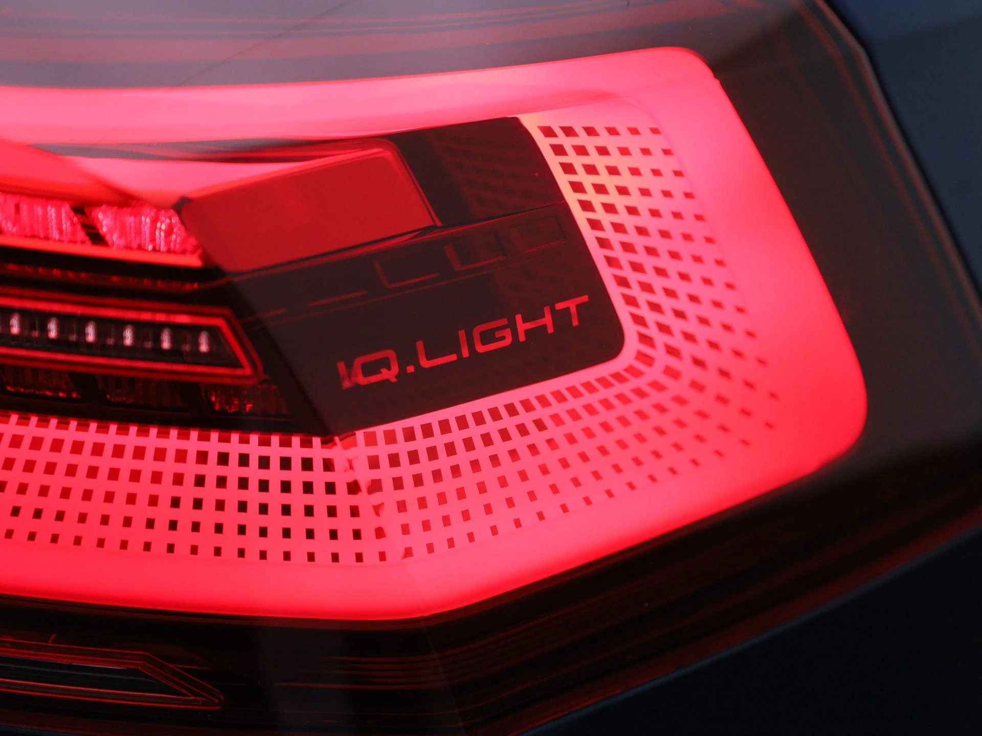 Volkswagen-Golf-image-38
