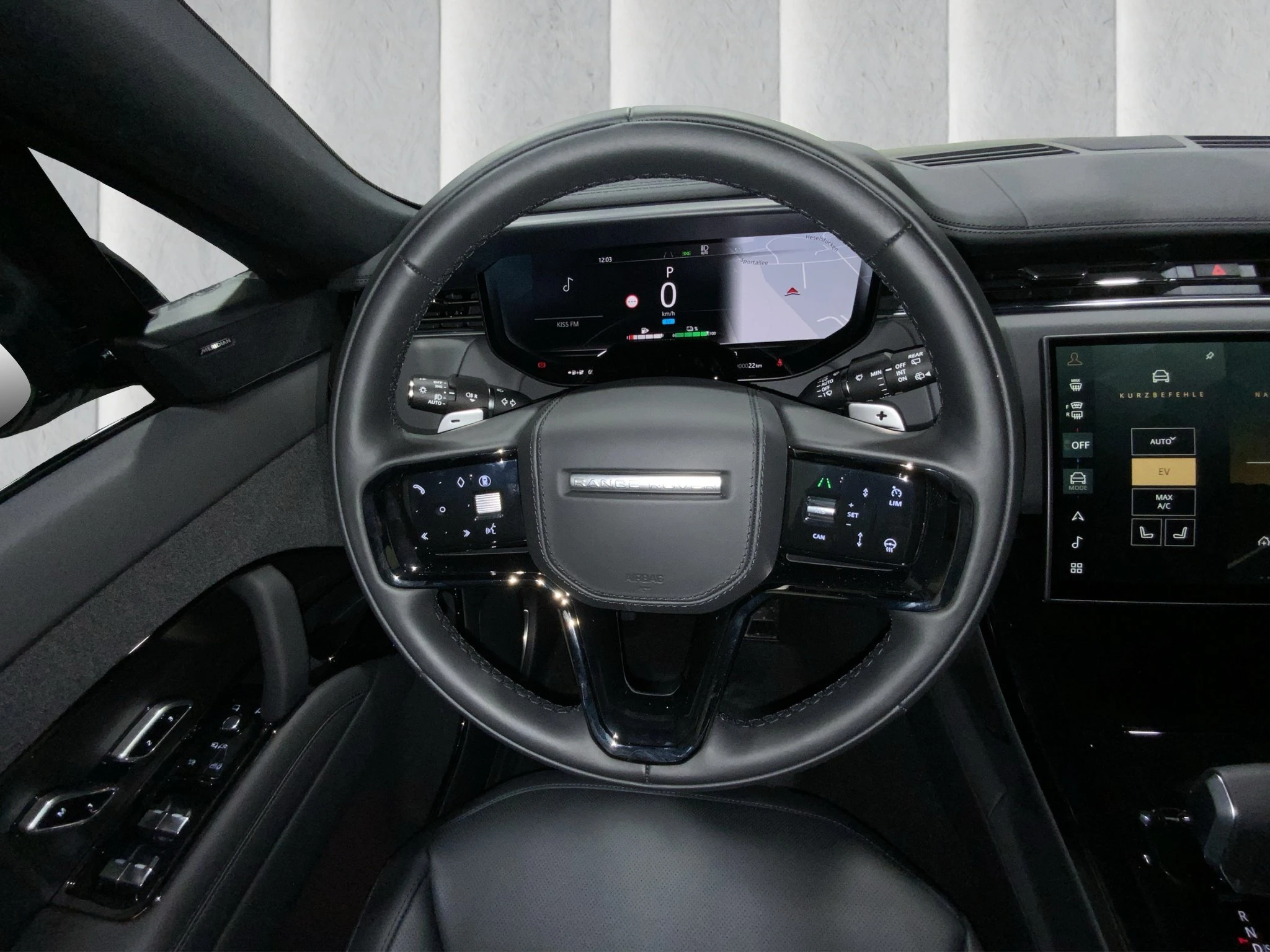 Land Rover-Range Rover Sport-image-9