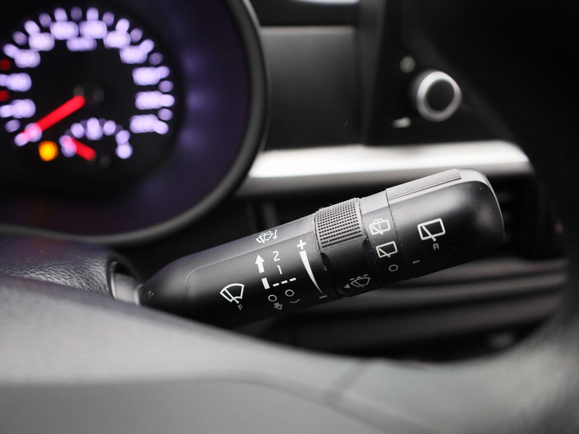 Kia-Picanto-image-18