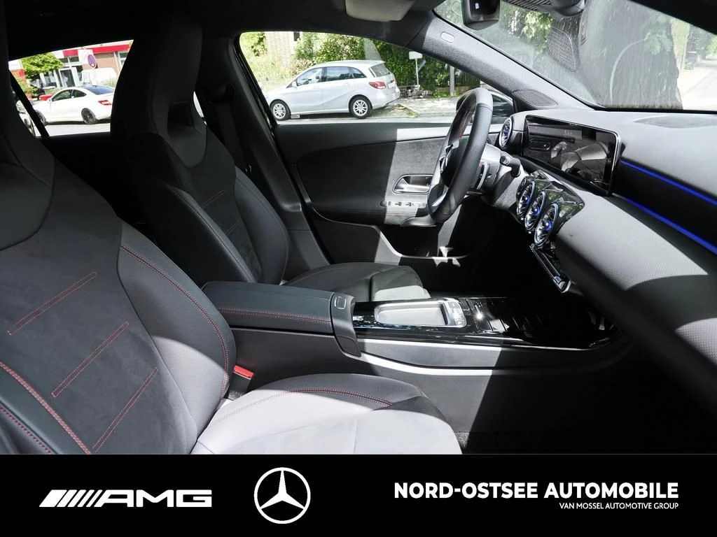 Mercedes-Benz A-Klasse 200 AMG AHK MBUX KEYLESS-GO AMG Line