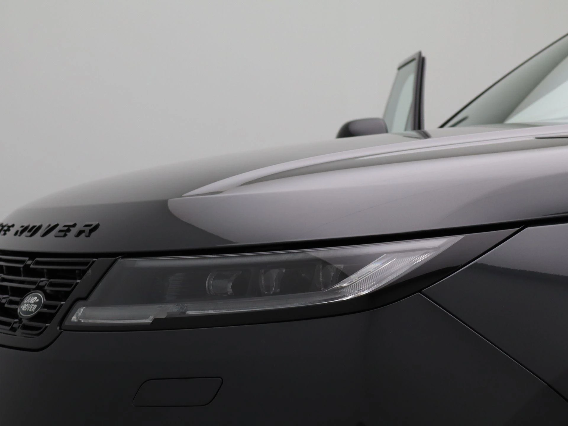 Land Rover-Range Rover Sport-image-25