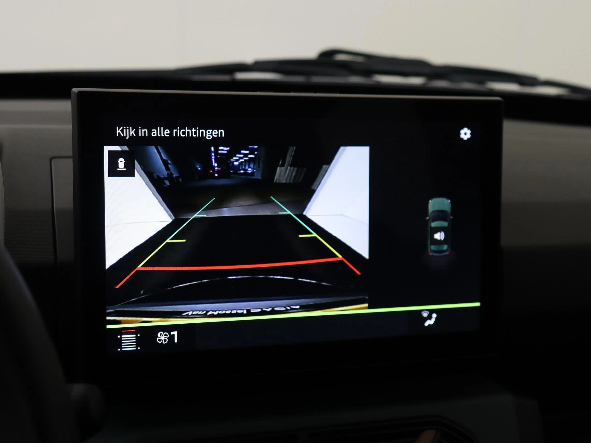 Dacia-Spring-image-17