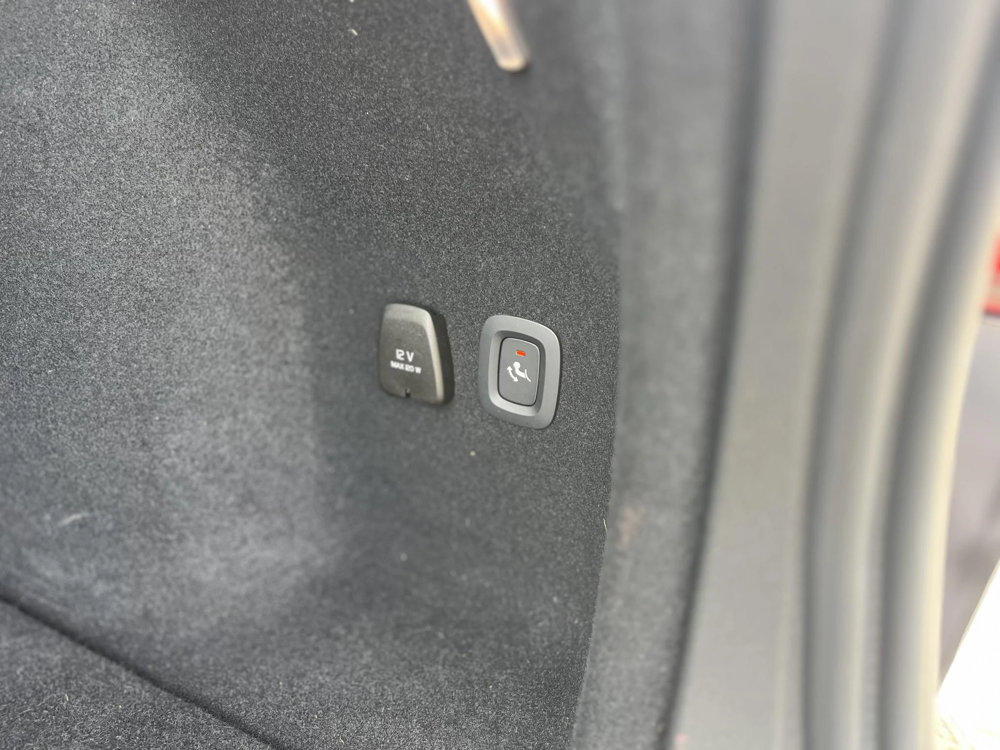 Volvo-V60-image-7