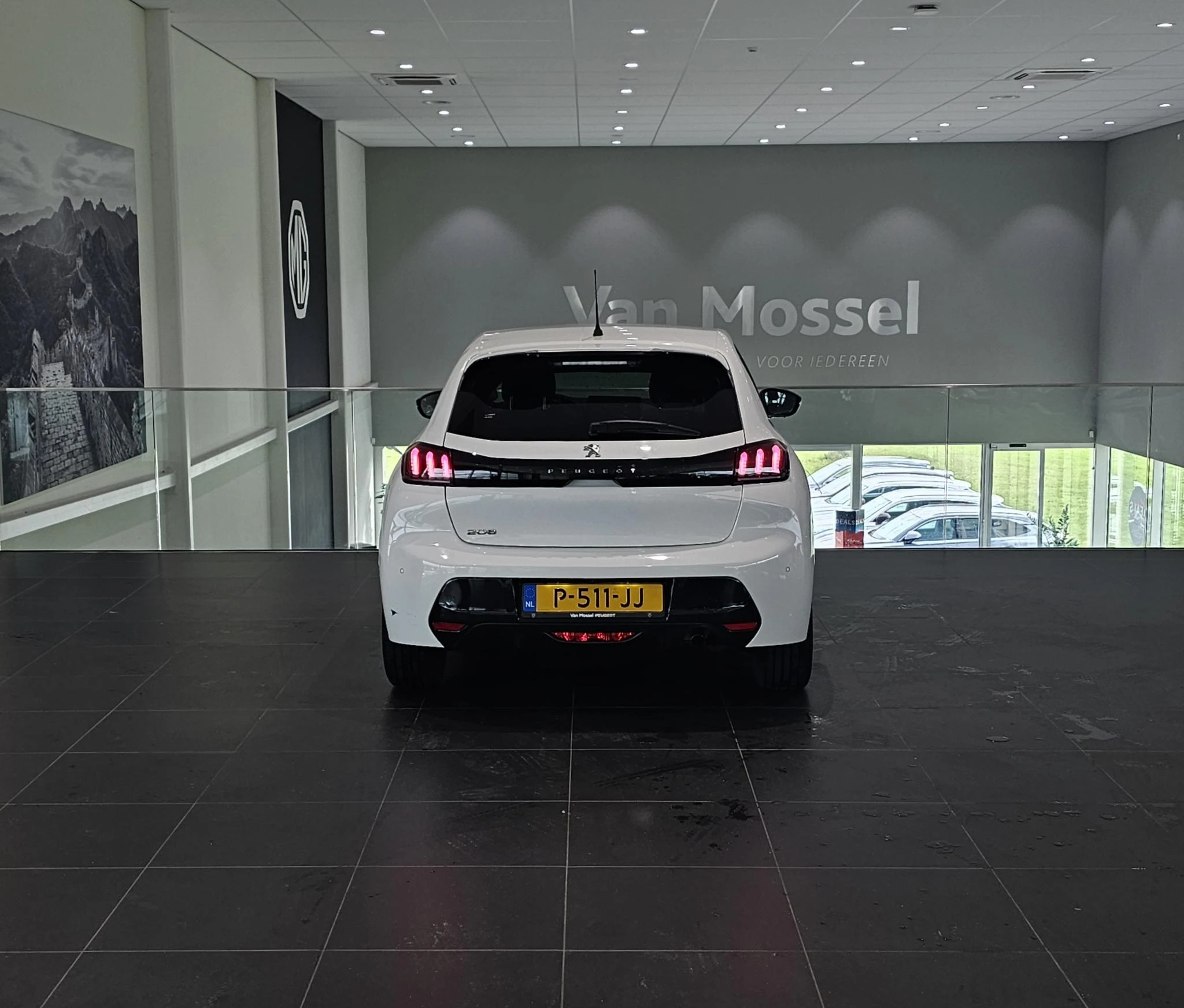 Peugeot-208-image-5