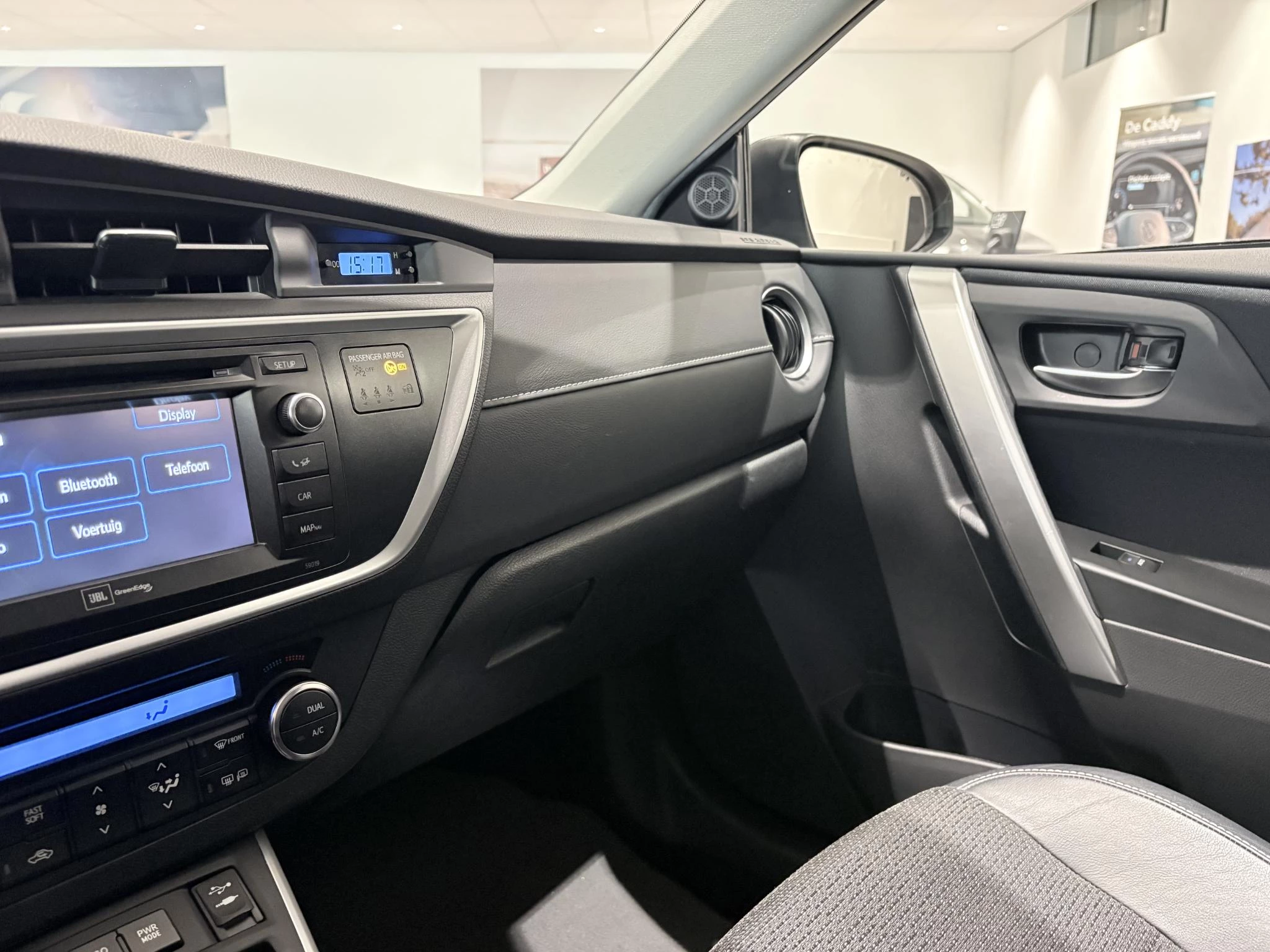 Toyota-Auris-image-27