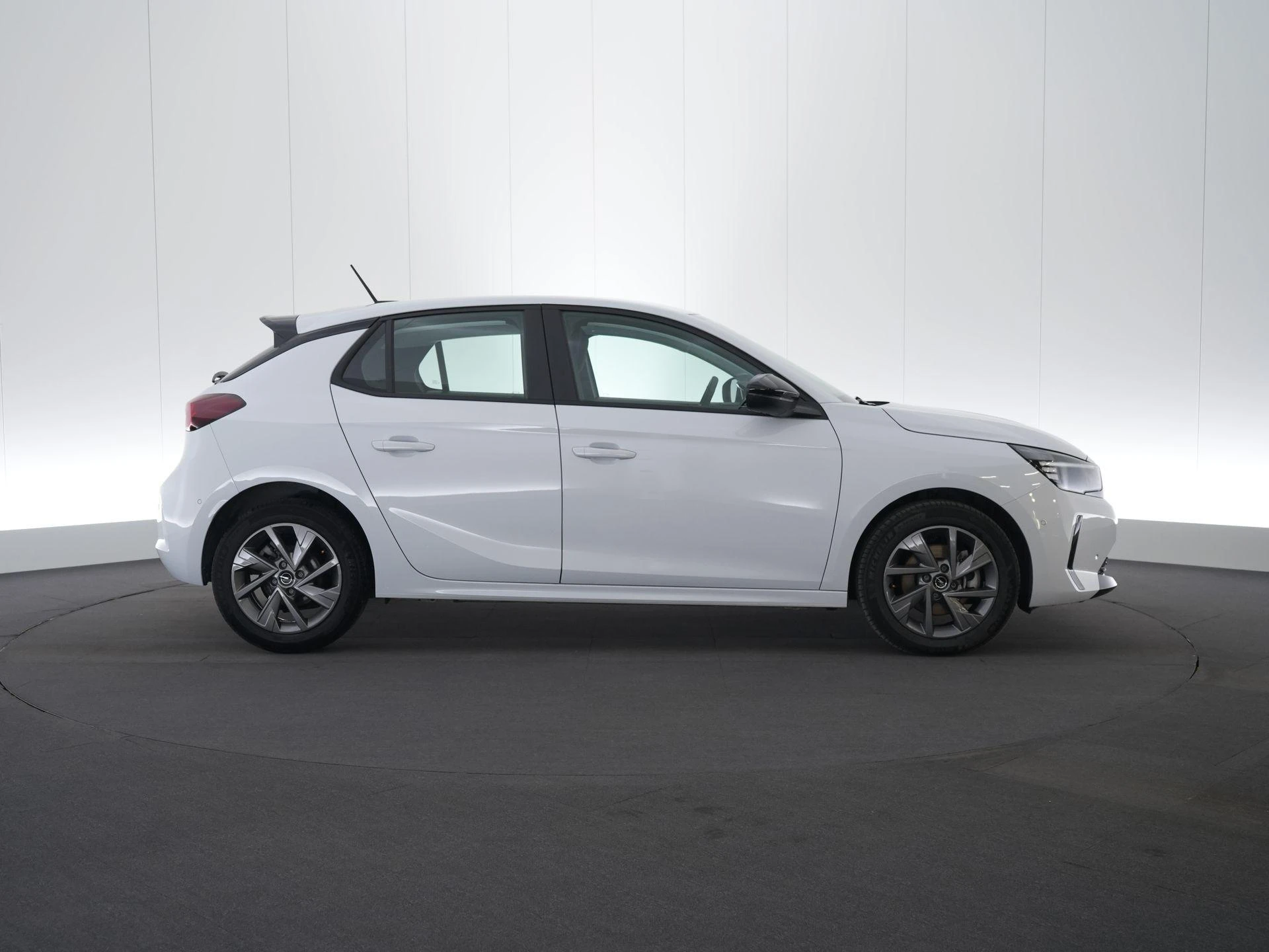 Opel-Corsa-image-5