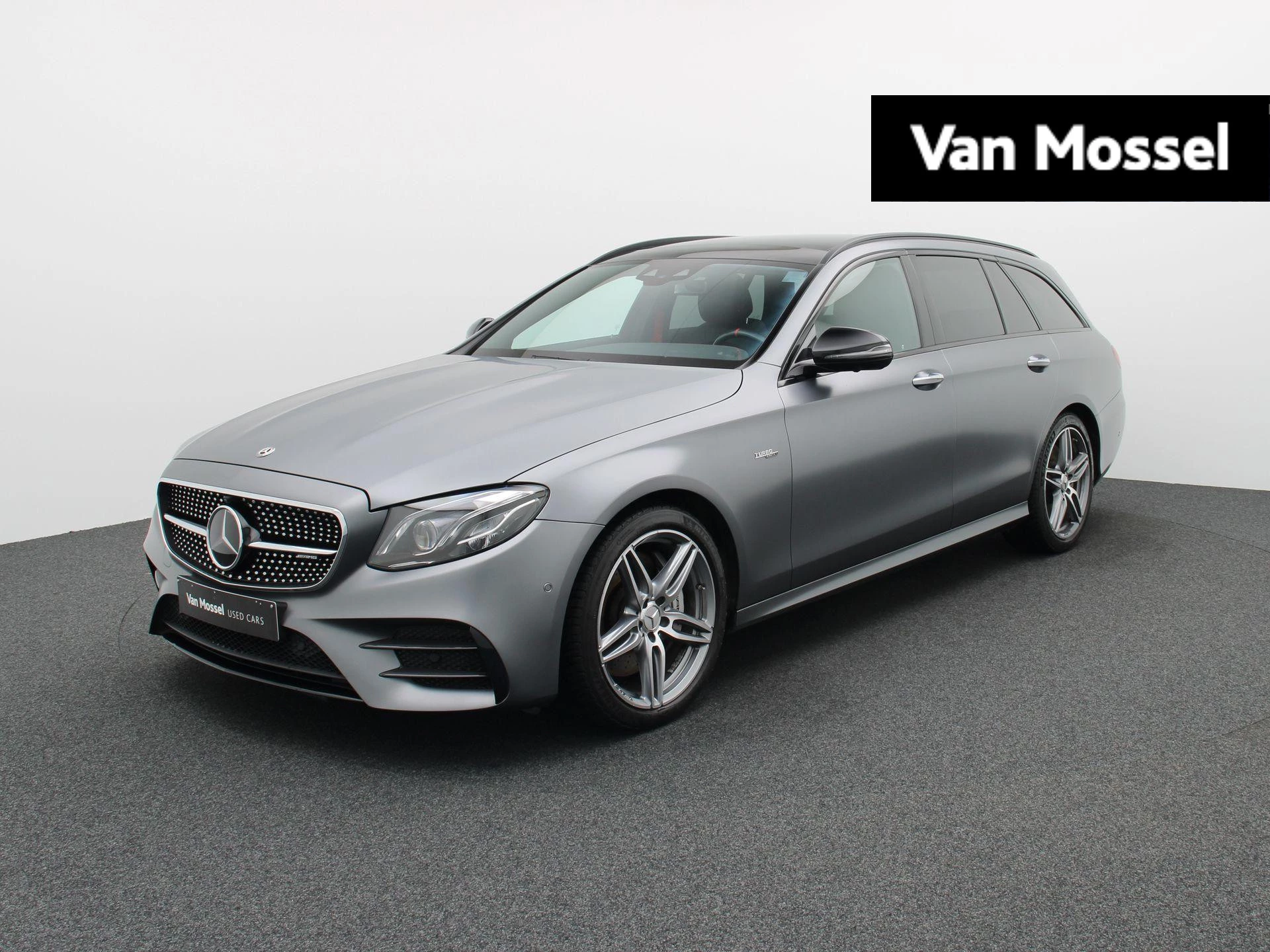 Mercedes-Benz-E-Klasse-image-0