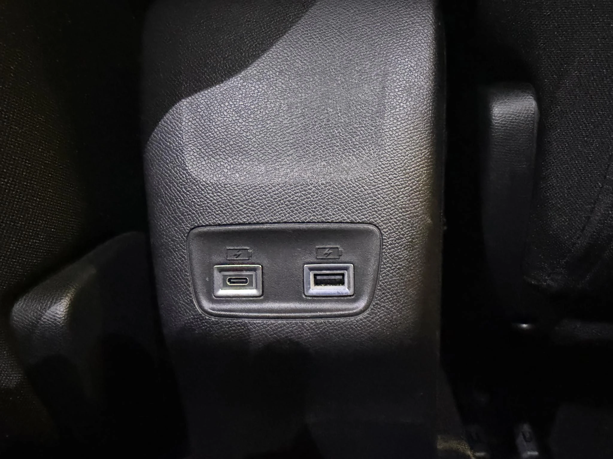 Peugeot-2008-image-24