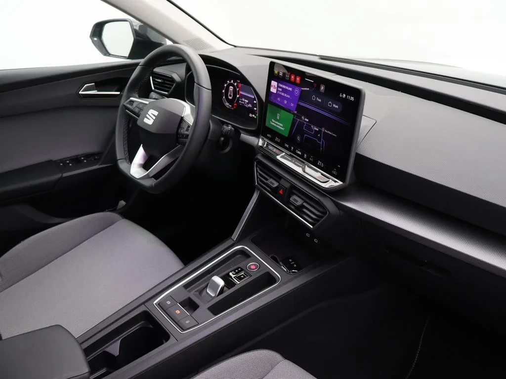 SEAT-Leon-image-2