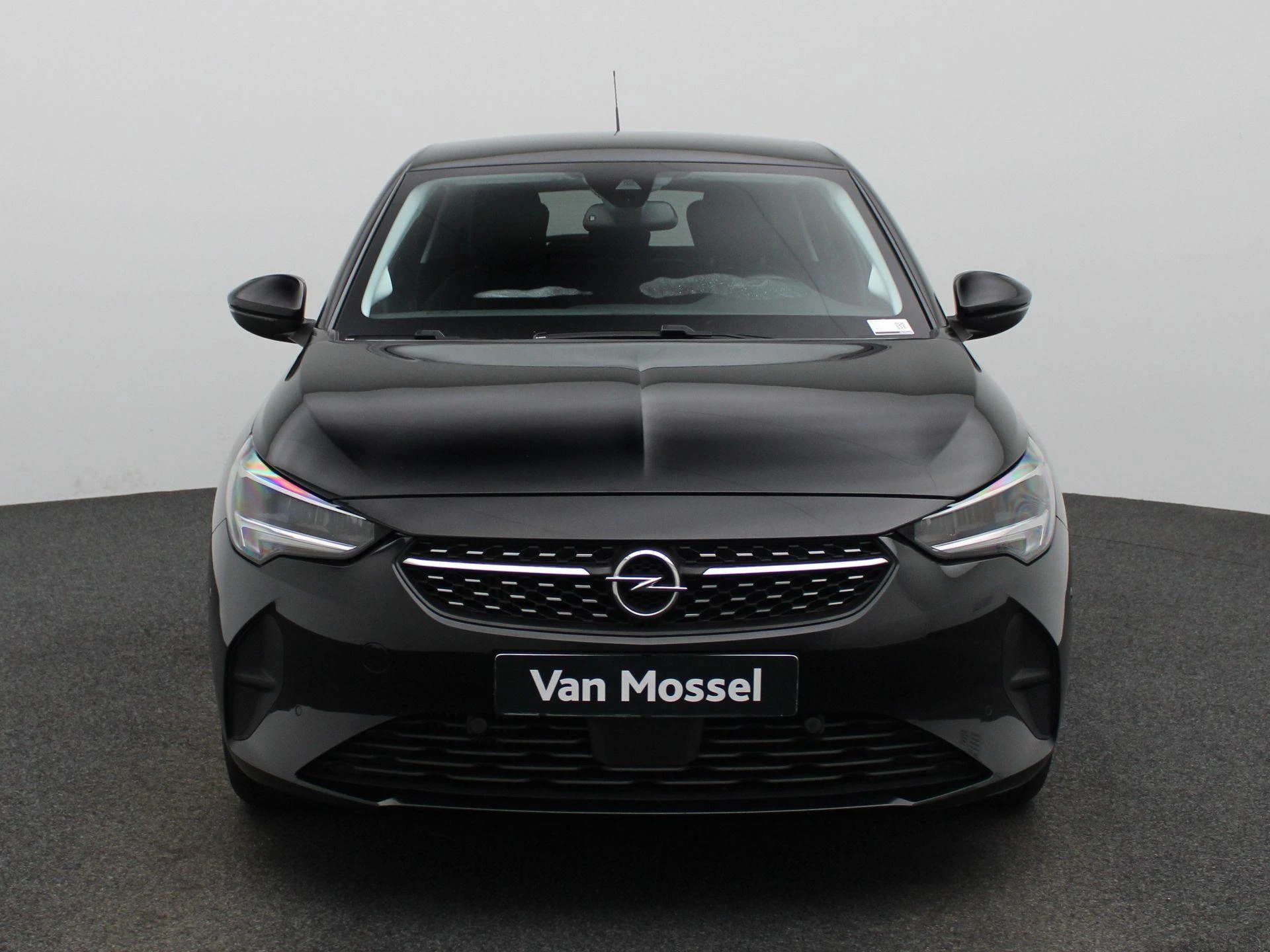 Opel-Corsa-image-2