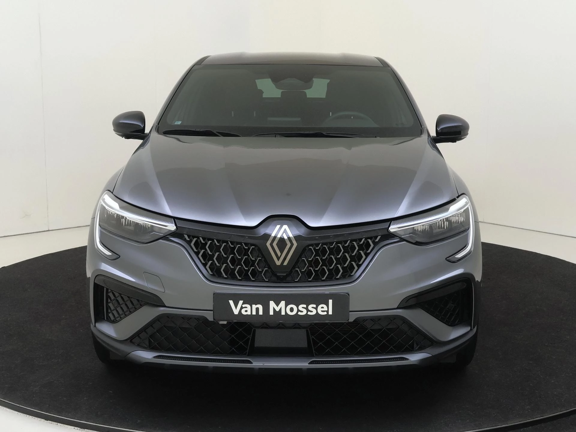 Renault-Arkana-image-9