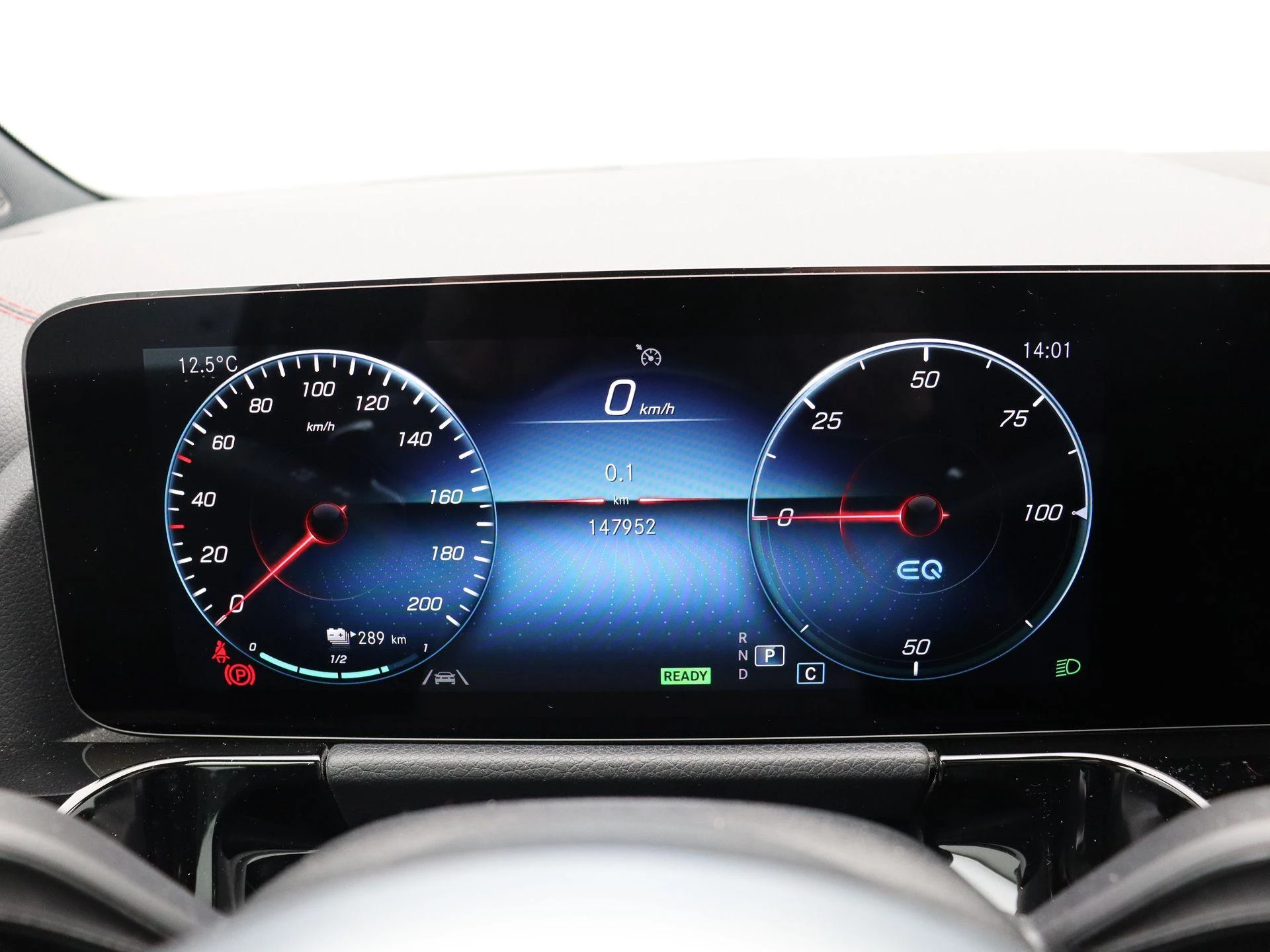 Mercedes-Benz EQA 250 AMG Line + PANORAMISCH DAK + NIGHTPAKKET +