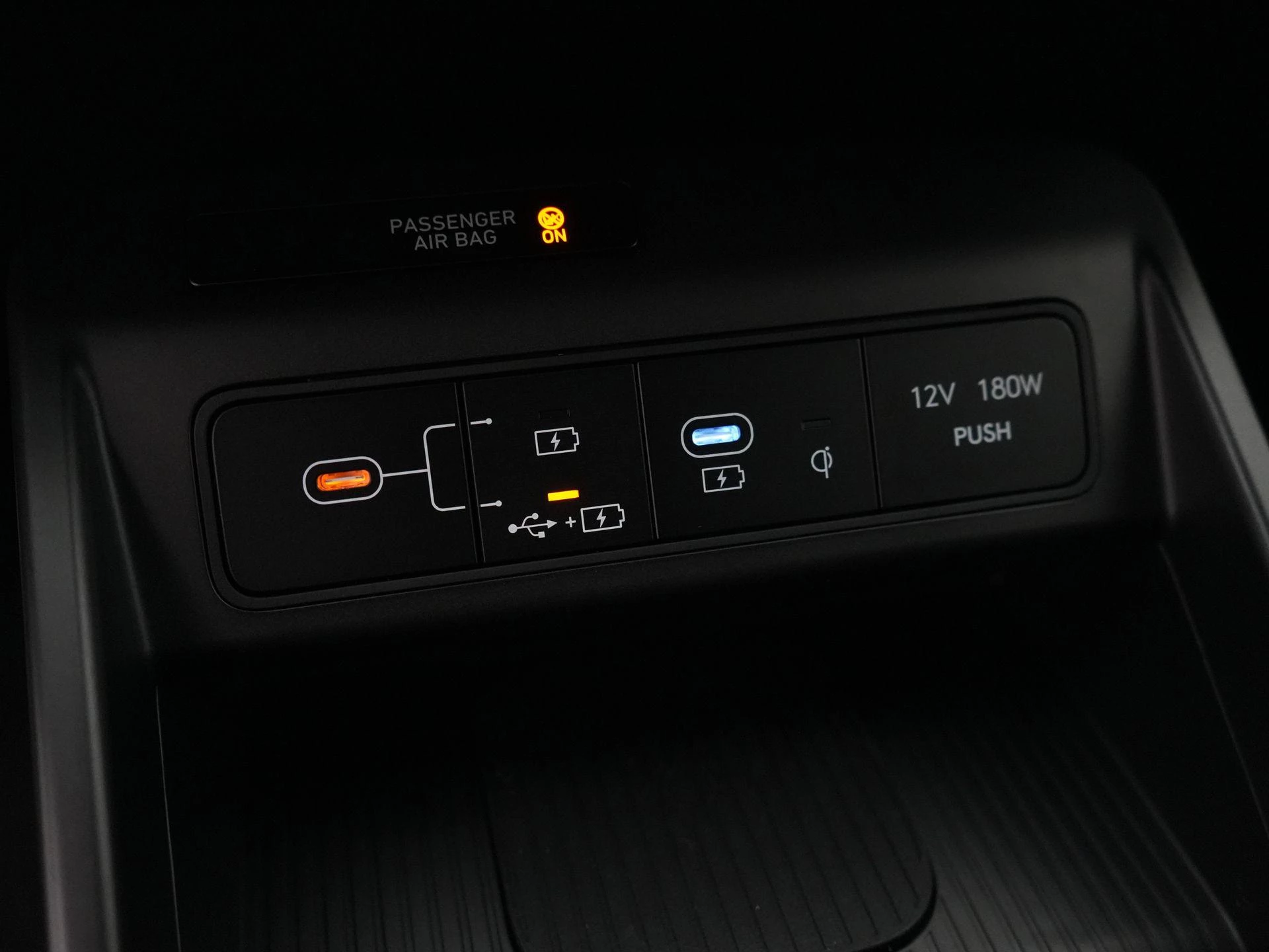 Hyundai-Kona-image-18