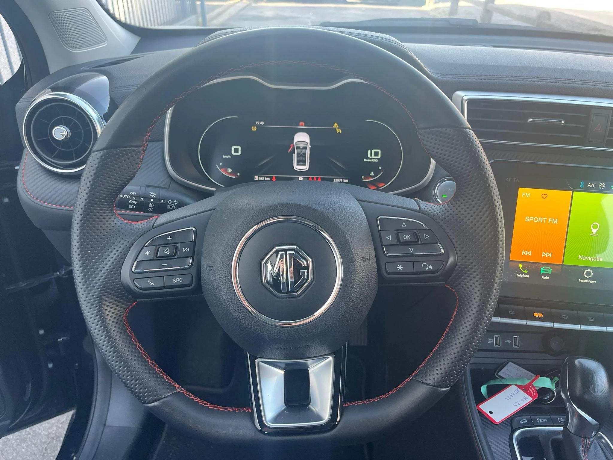 MG ZS ICE 1.0 AT LUXURY FWD