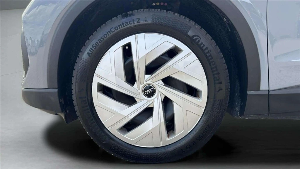 Audi-Q4 e-tron-image-8