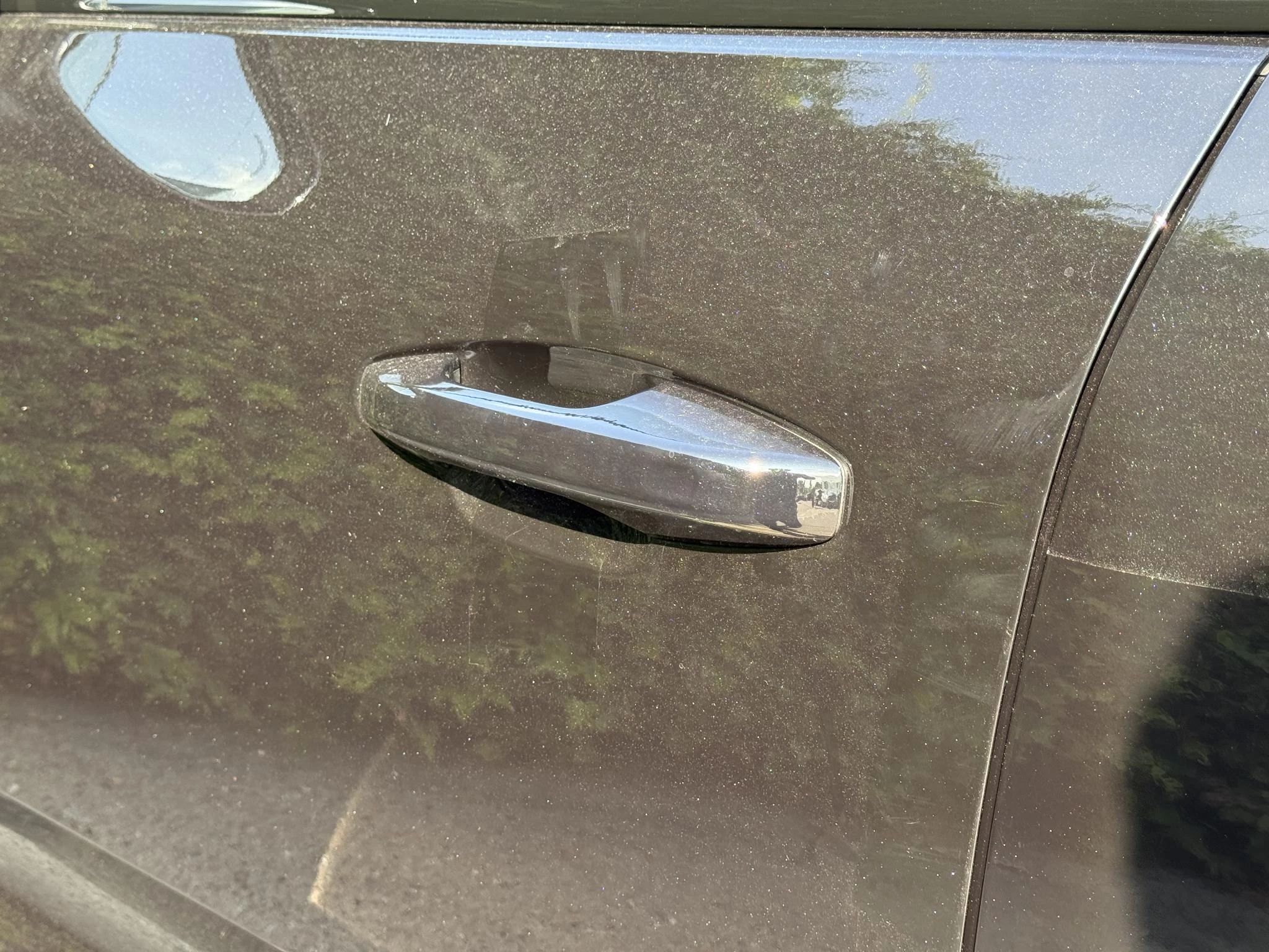 Volvo-EX40-image-12