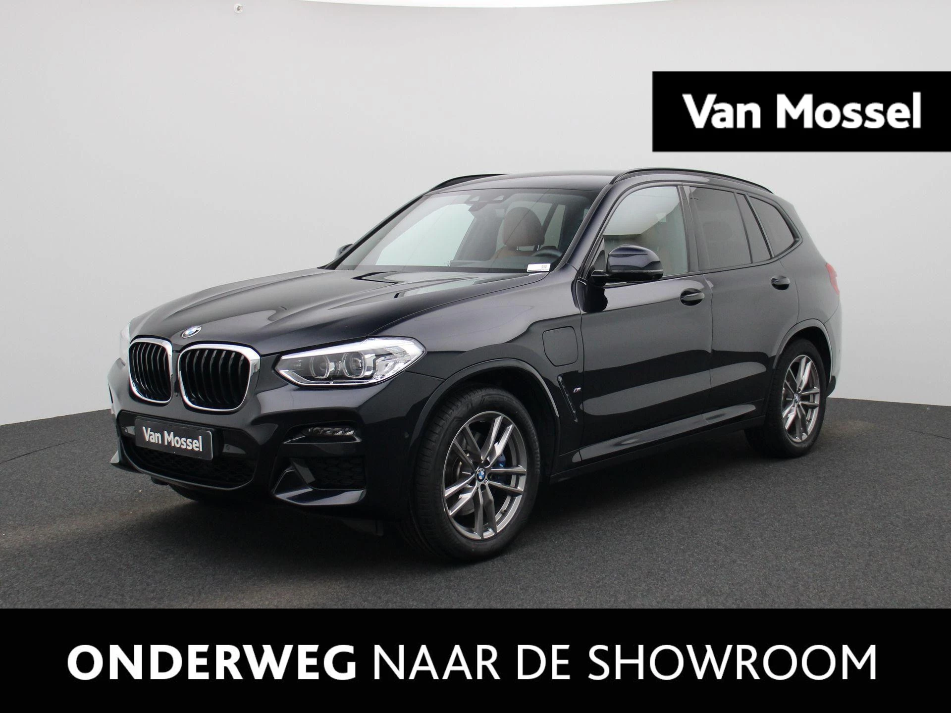 BMW-X3-image-0
