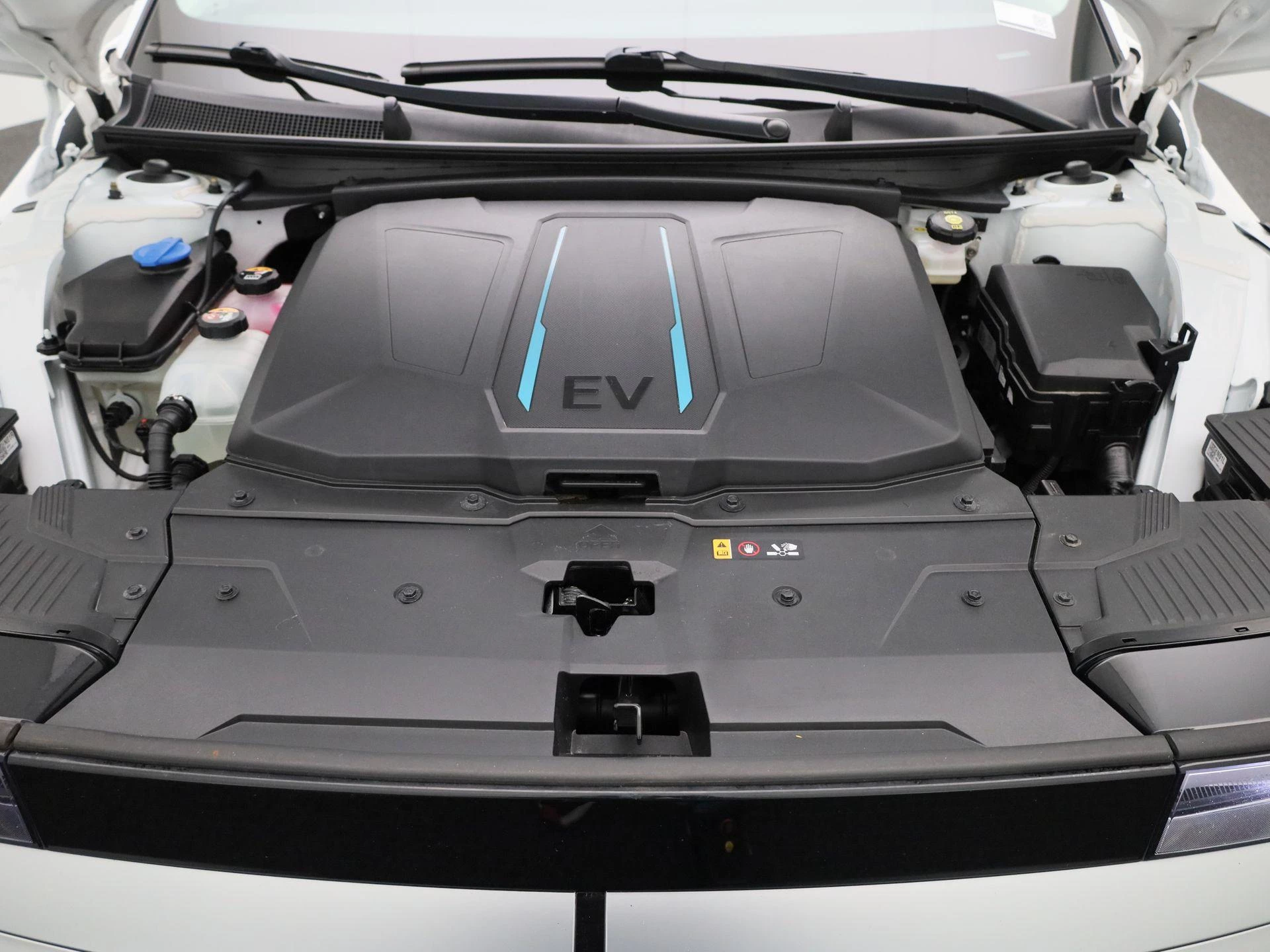Hyundai-IONIQ 5-image-36