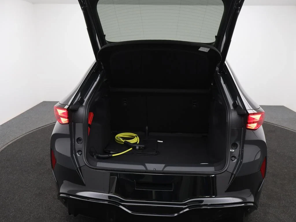 CUPRA-Tavascan-image-11