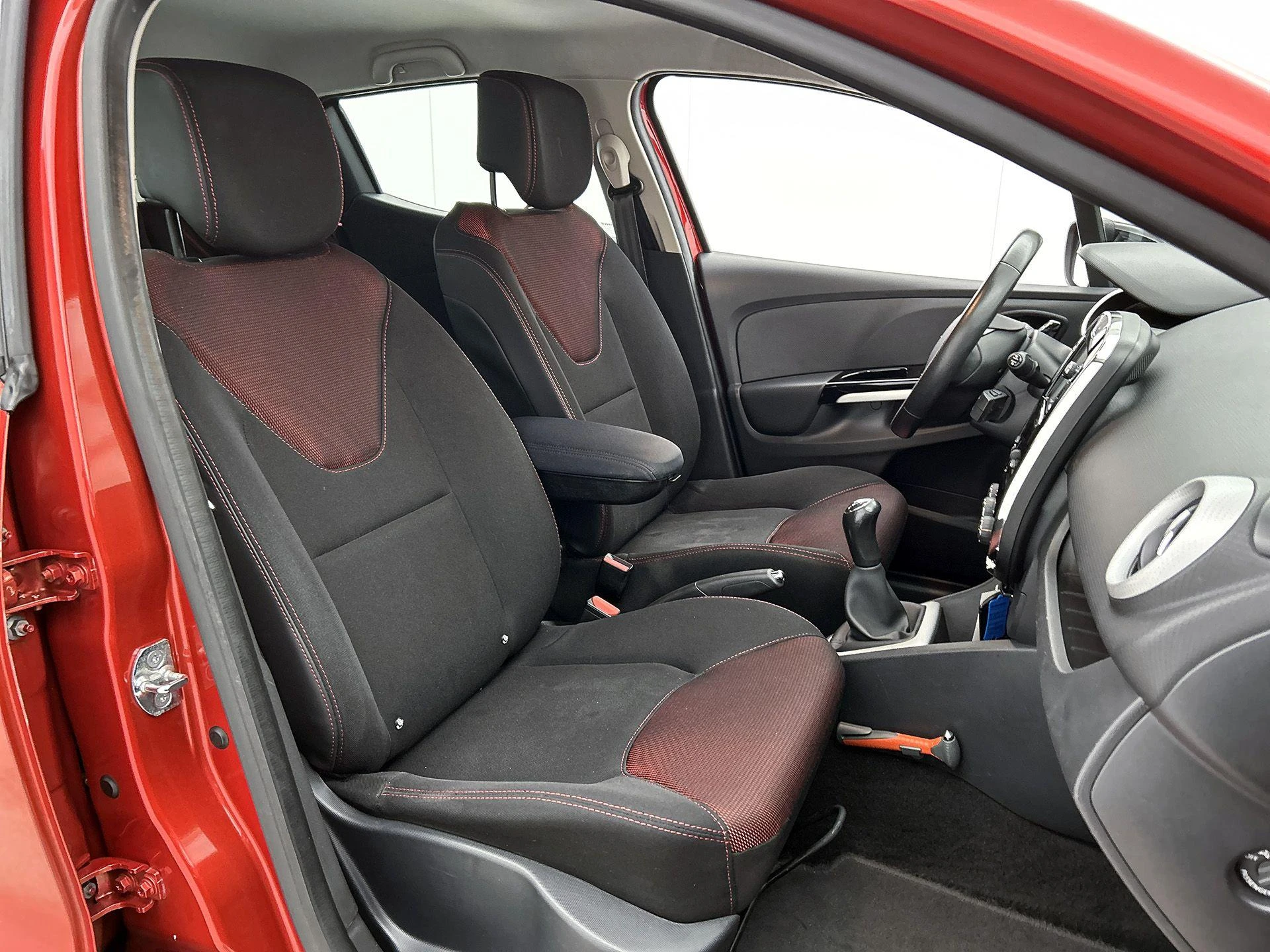 Renault-Clio-image-34