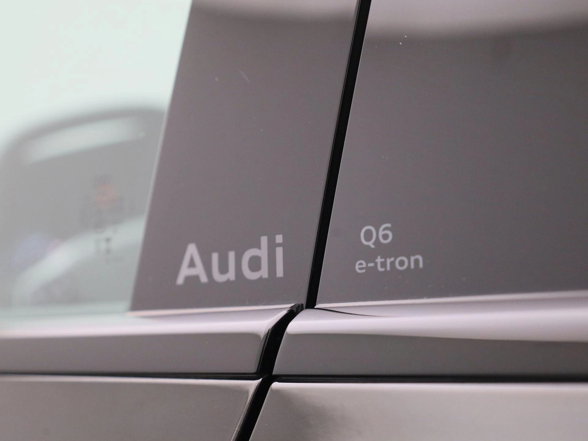 Audi-Q6 e-tron-image-49