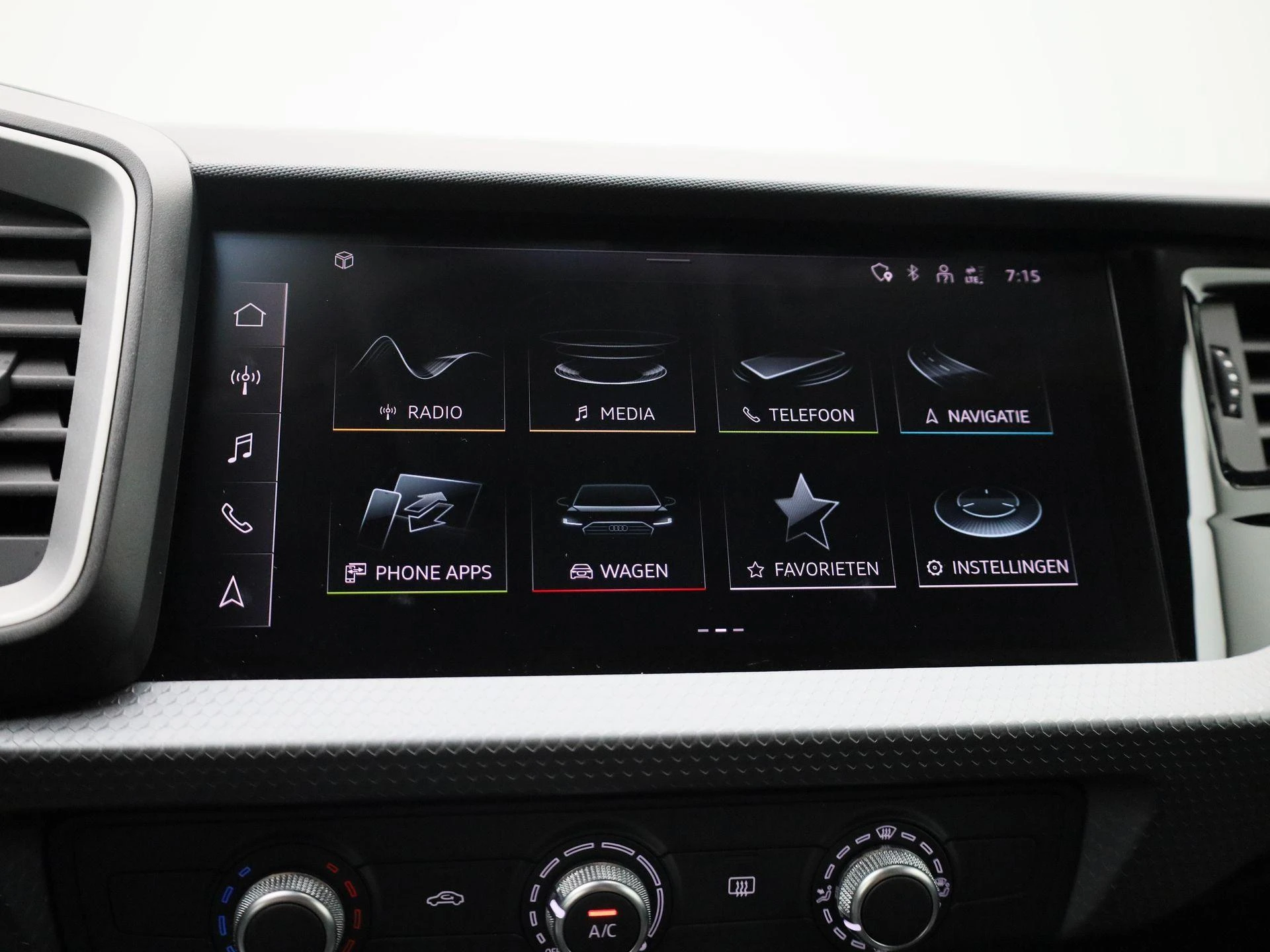 Audi-A1 Sportback-image-21