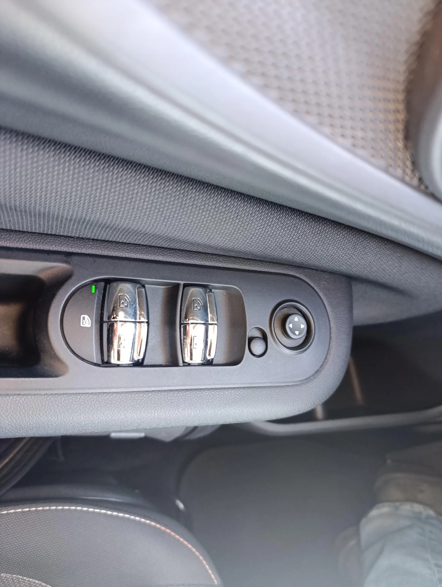 MINI-Clubman-image-12