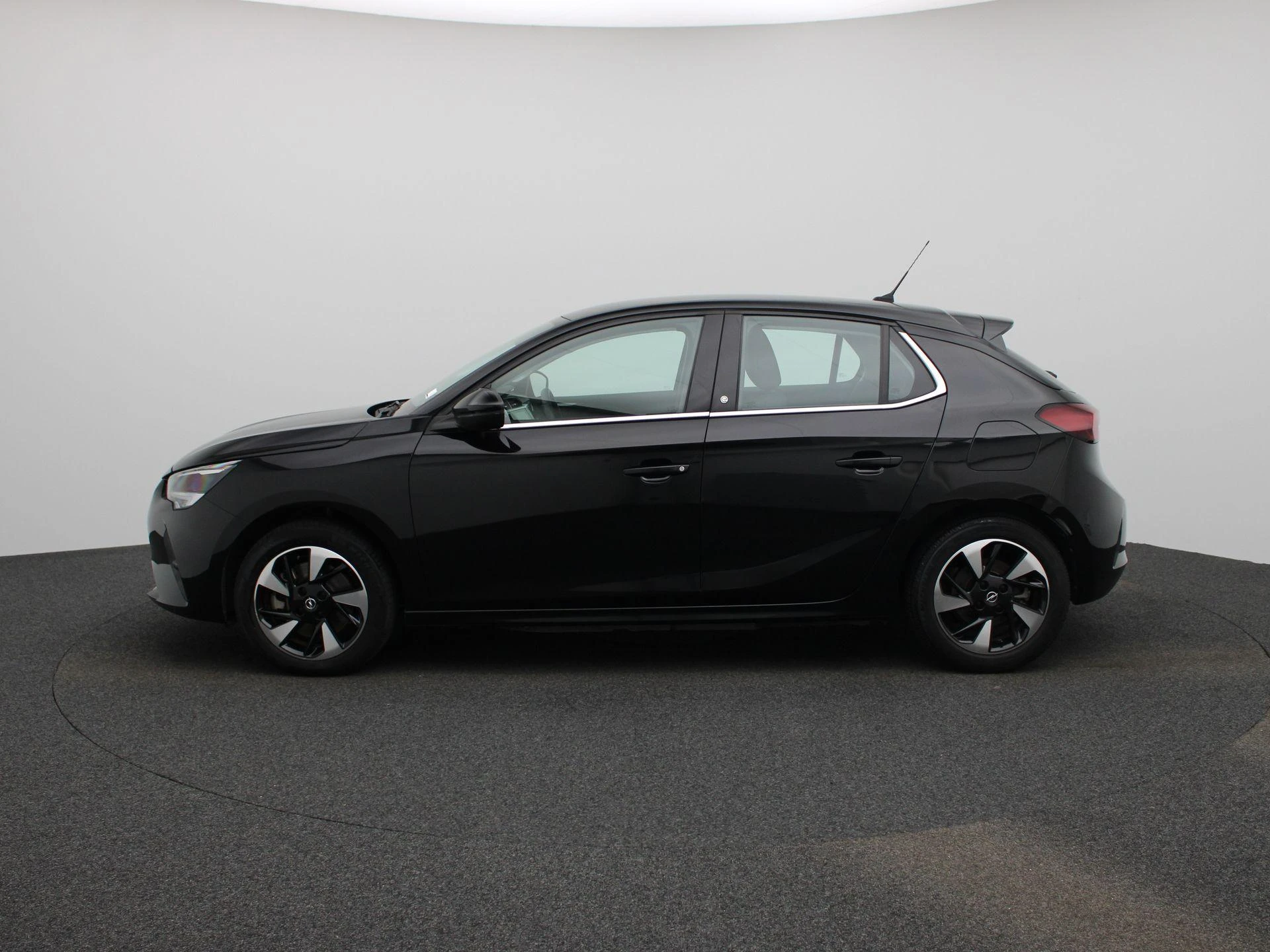 Opel-Corsa-e-image-3