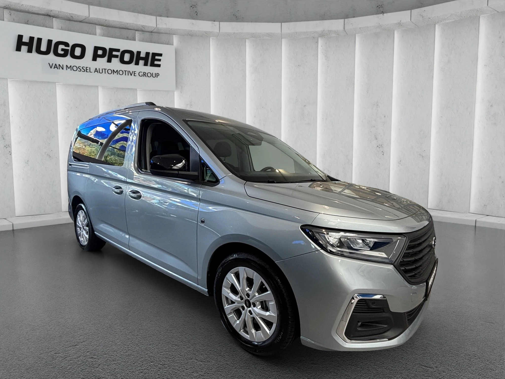 Ford-Tourneo Connect-image-5