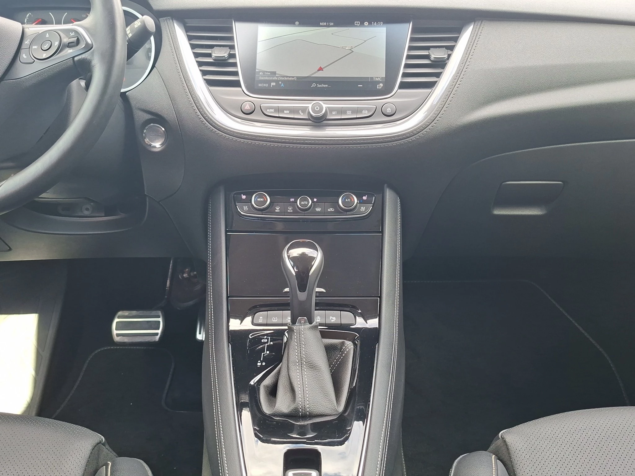 Opel Grandland X Ultimate 2.0 D Aut. | LED | AHK | GJR | RFK | Sitzklima | LMF | Navi