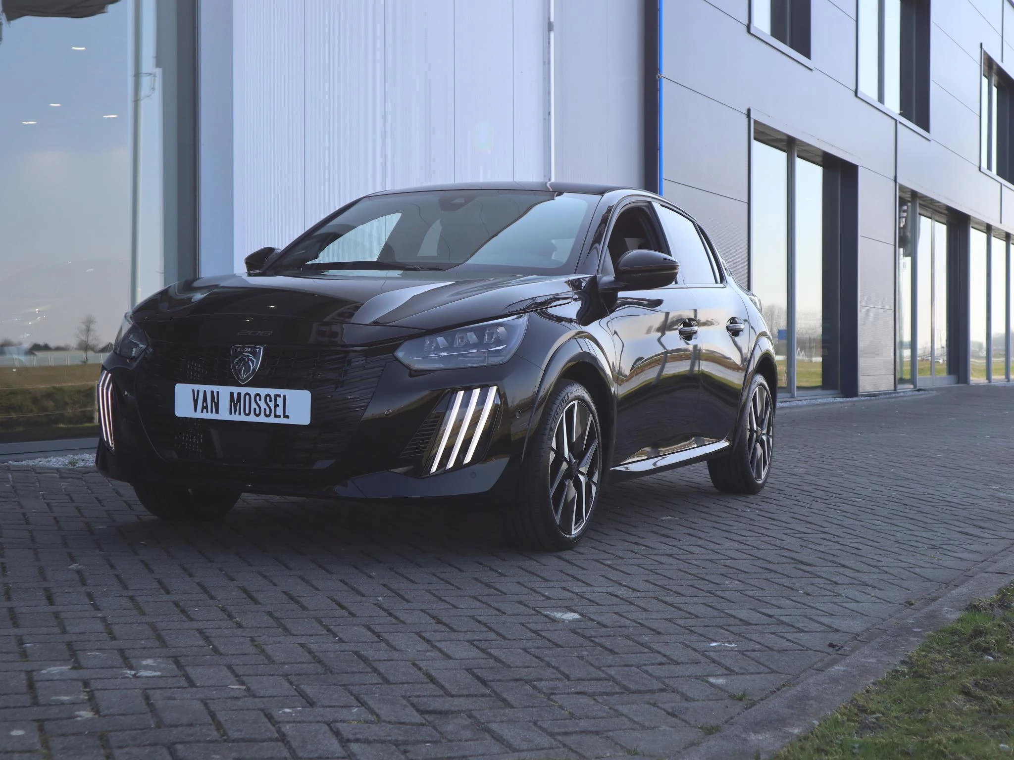 Peugeot 208 1.2 Hybrid 110 e-DCS6 GT