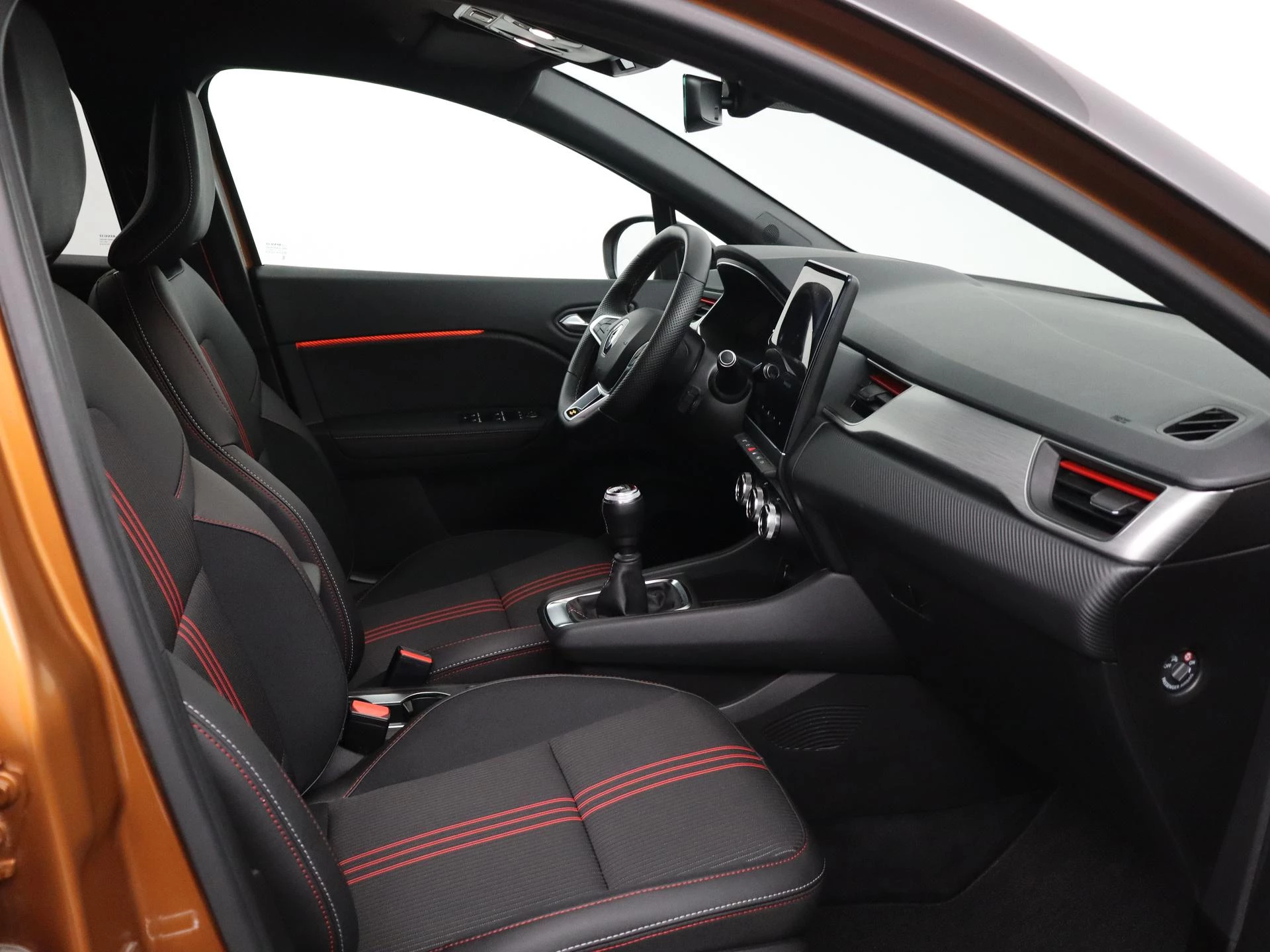 Renault-Captur-image-2