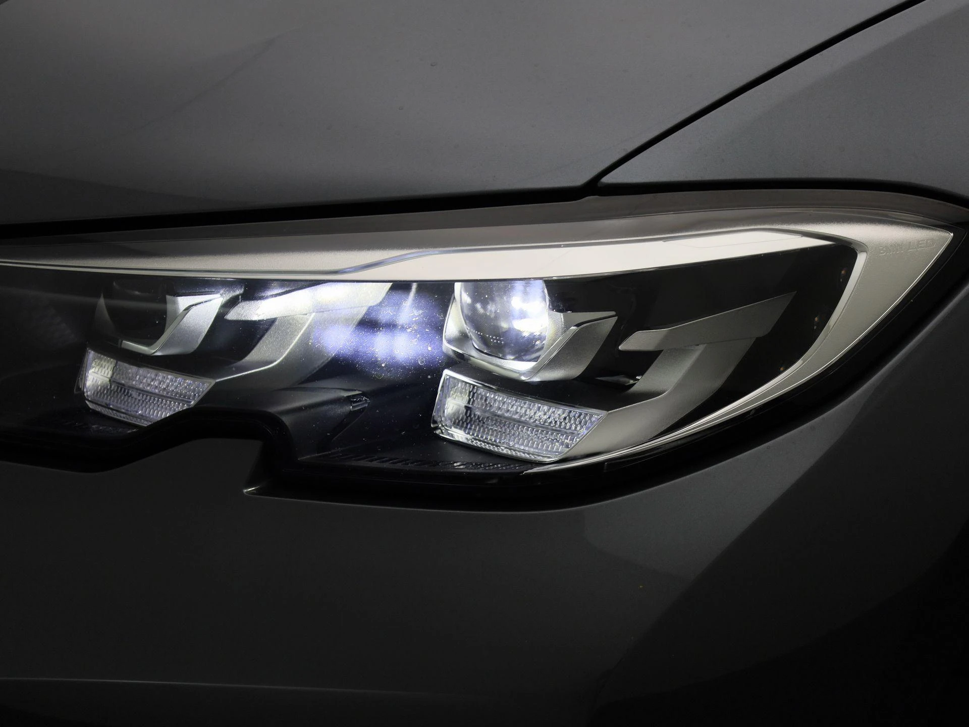 BMW-3 Serie-image-12