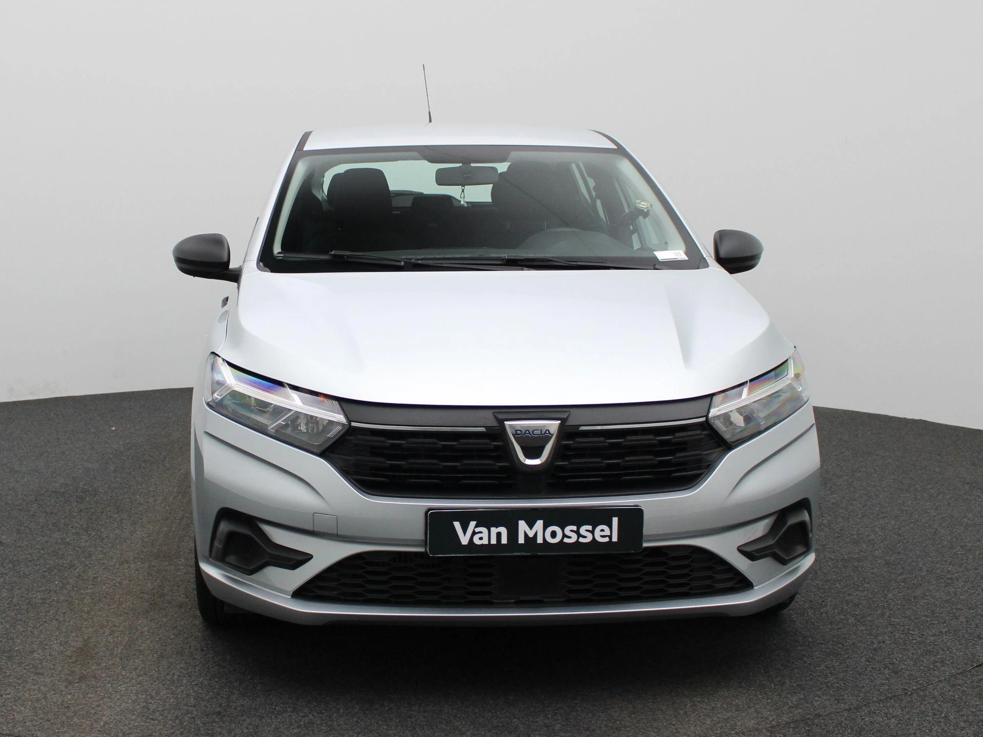 Dacia-Sandero-image-2