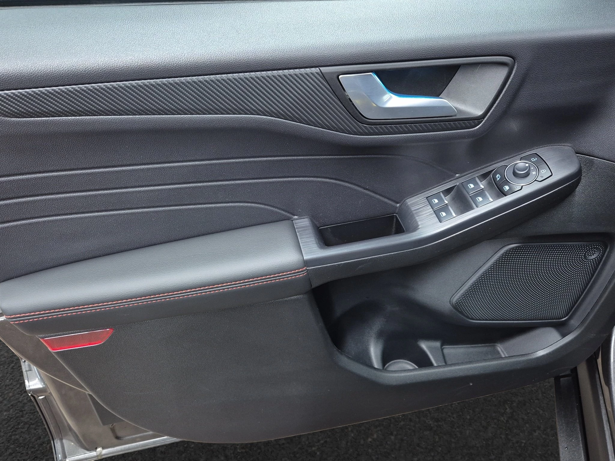 Ford Kuga ST-Line Plug-in*LED-MATRIX*KAM*NAVI*WINTER-PKT.