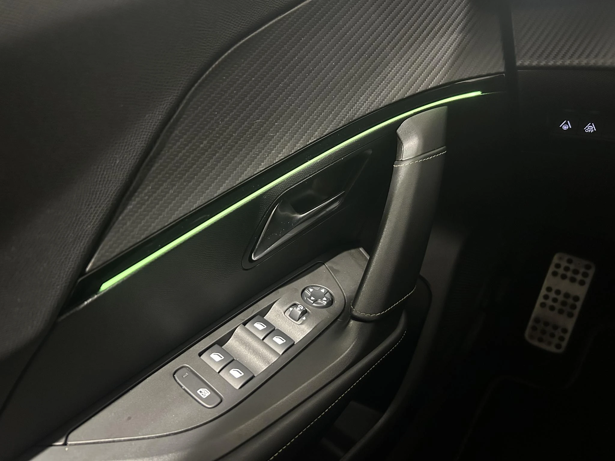 Peugeot-2008-image-19