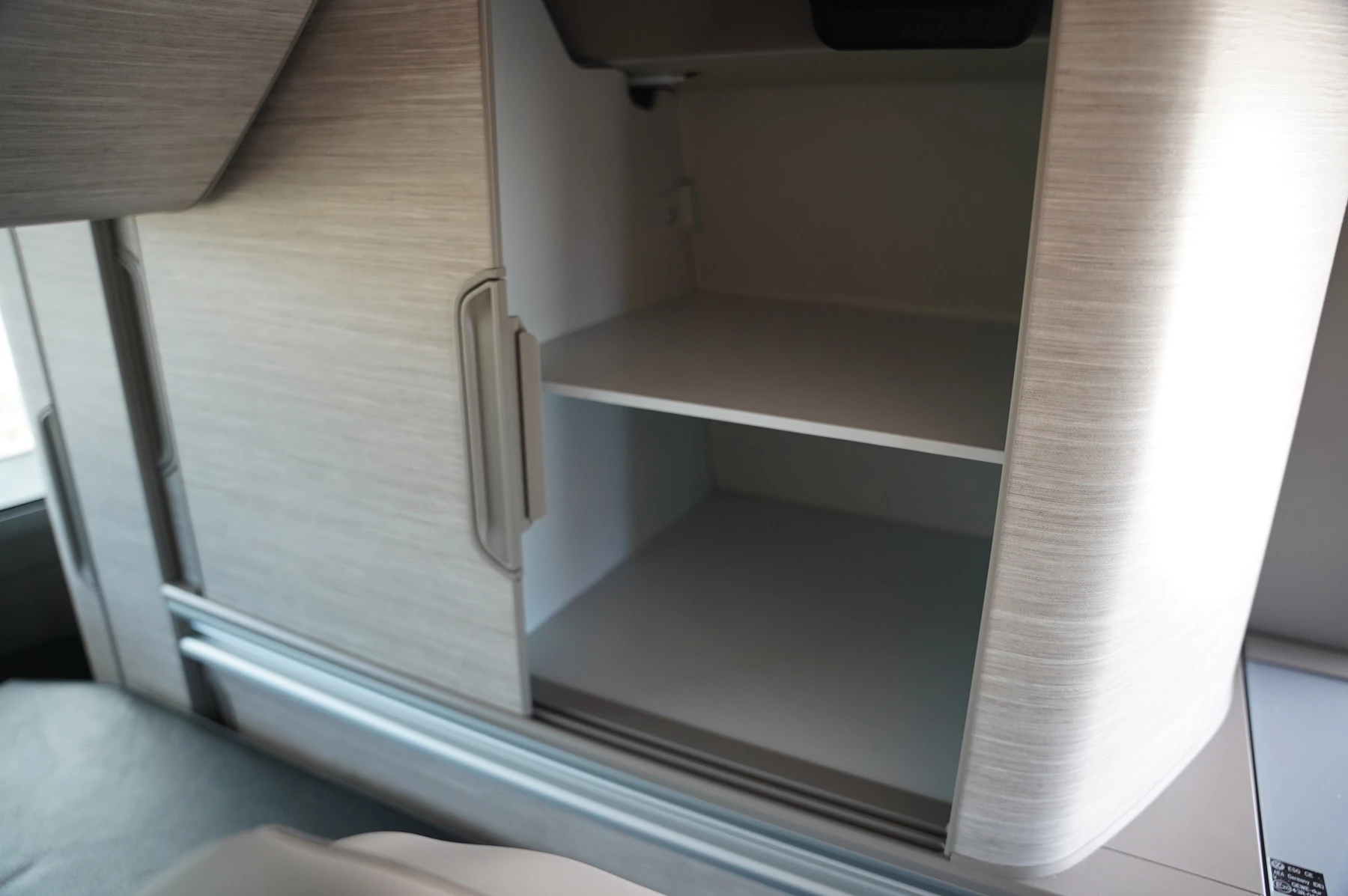 Volkswagen-California-image-32