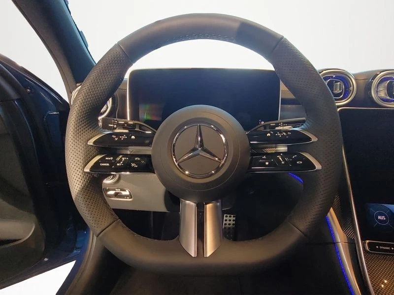 Mercedes-Benz C-Klasse 220 d AMG PANO AHK MEMORY WINTER-PAKET SOUND AMG Line