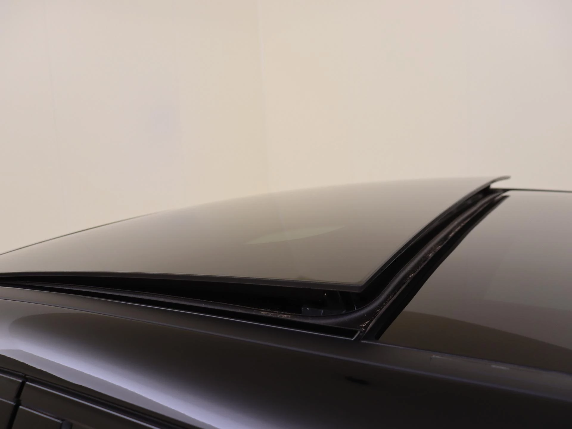 Mercedes-Benz-B-Klasse-image-28