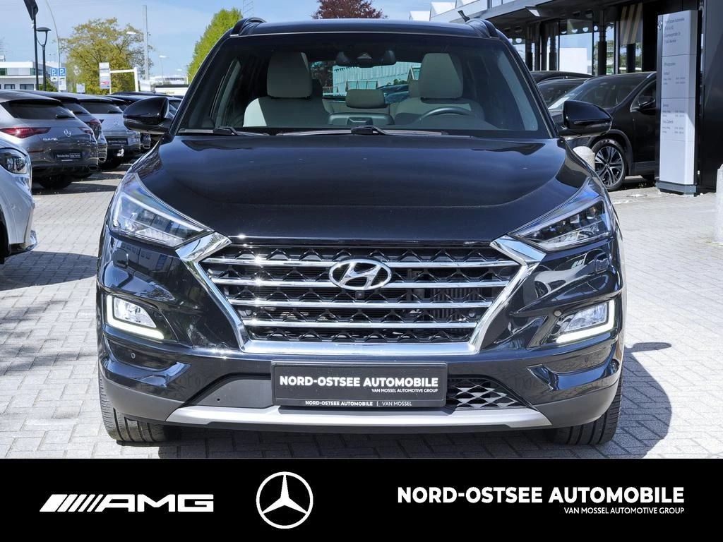 Hyundai Tucson 1.6 CRDi PREMIUM SHZ TEMPOMAT PANO KAMERA Premium