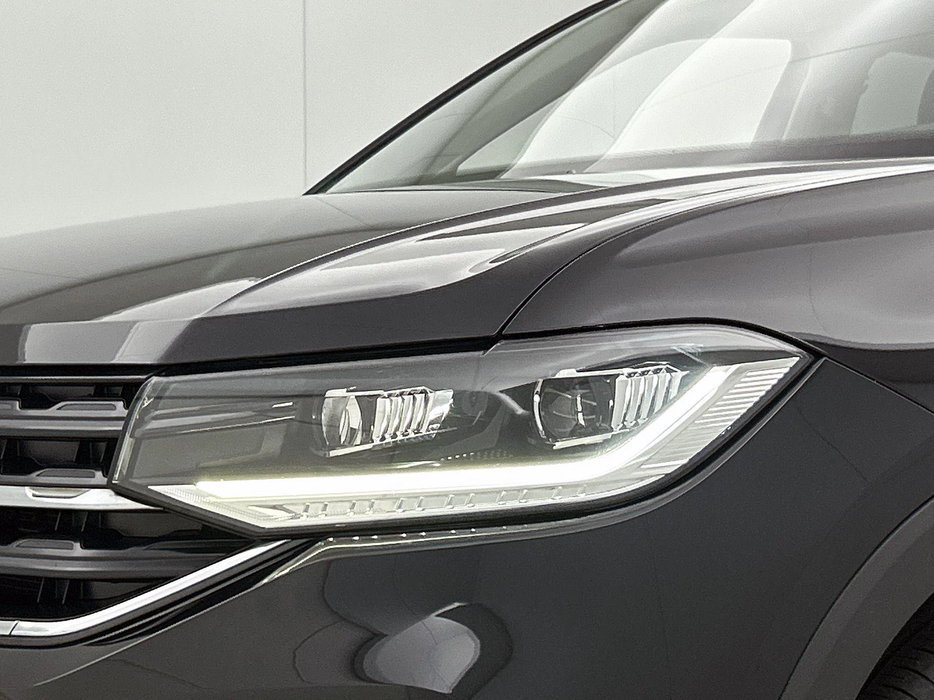 Volkswagen-T-Cross-image-13