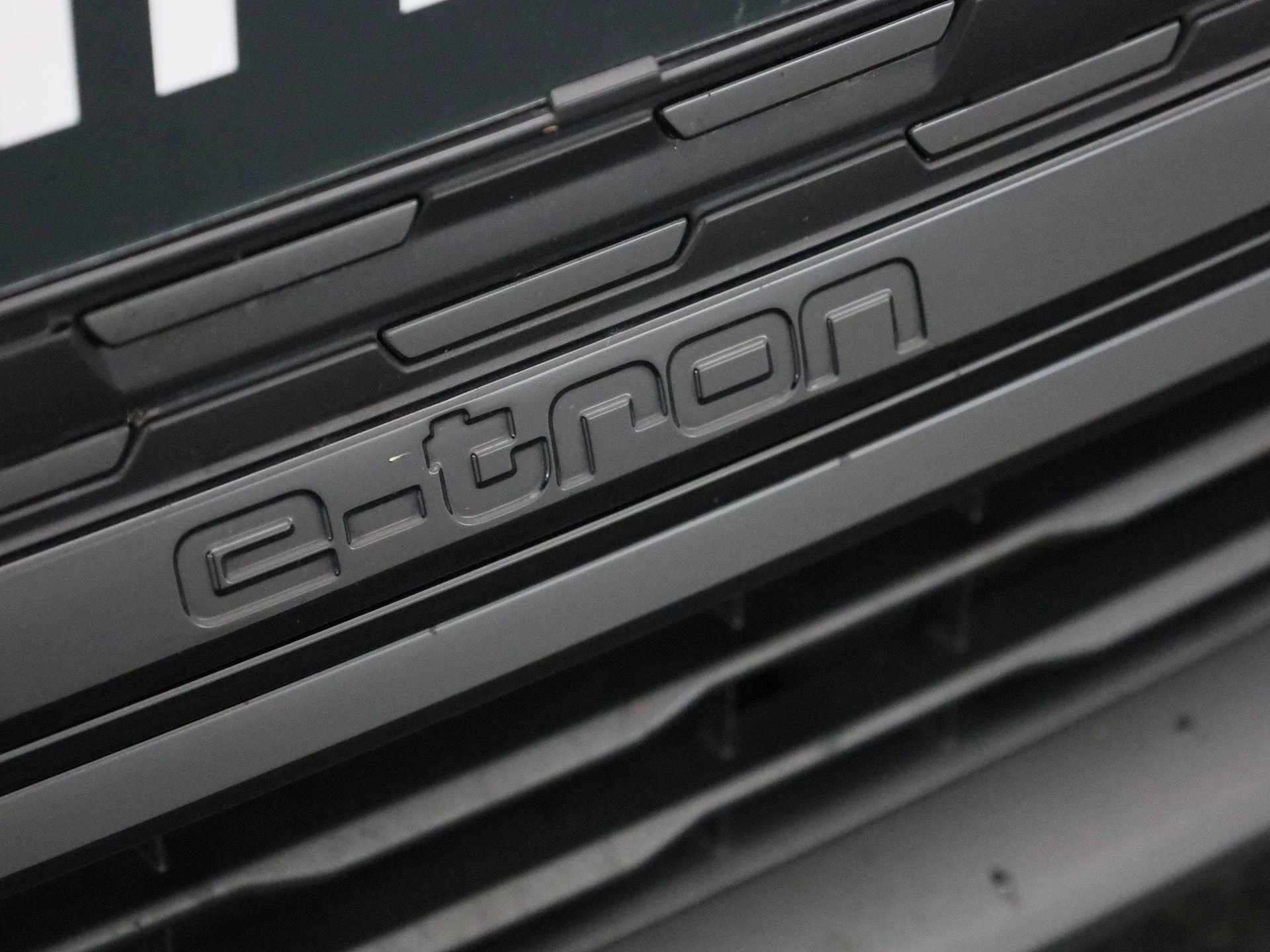 Audi-Q4 e-tron-image-37