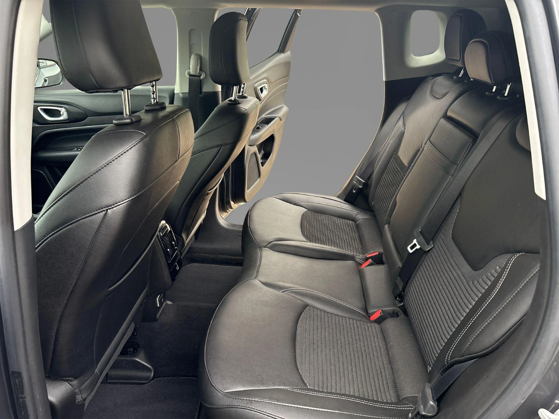 Jeep-Compass-image-6