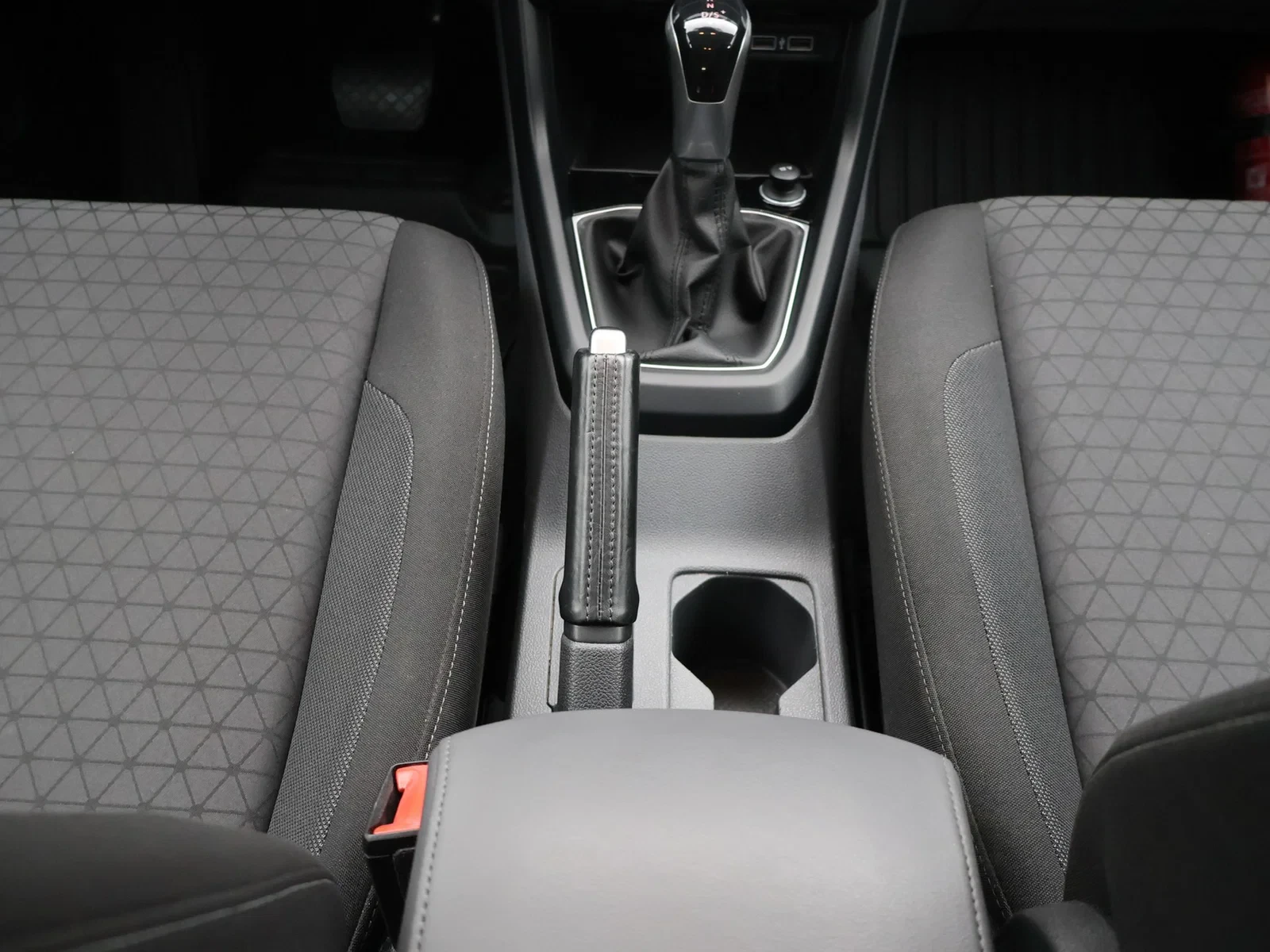 Volkswagen T-Cross T-Cross Life 1.0TSI 115PK *AUTOMAAT*CAMERA*ACC*PDC*APP-CONNECT*...*