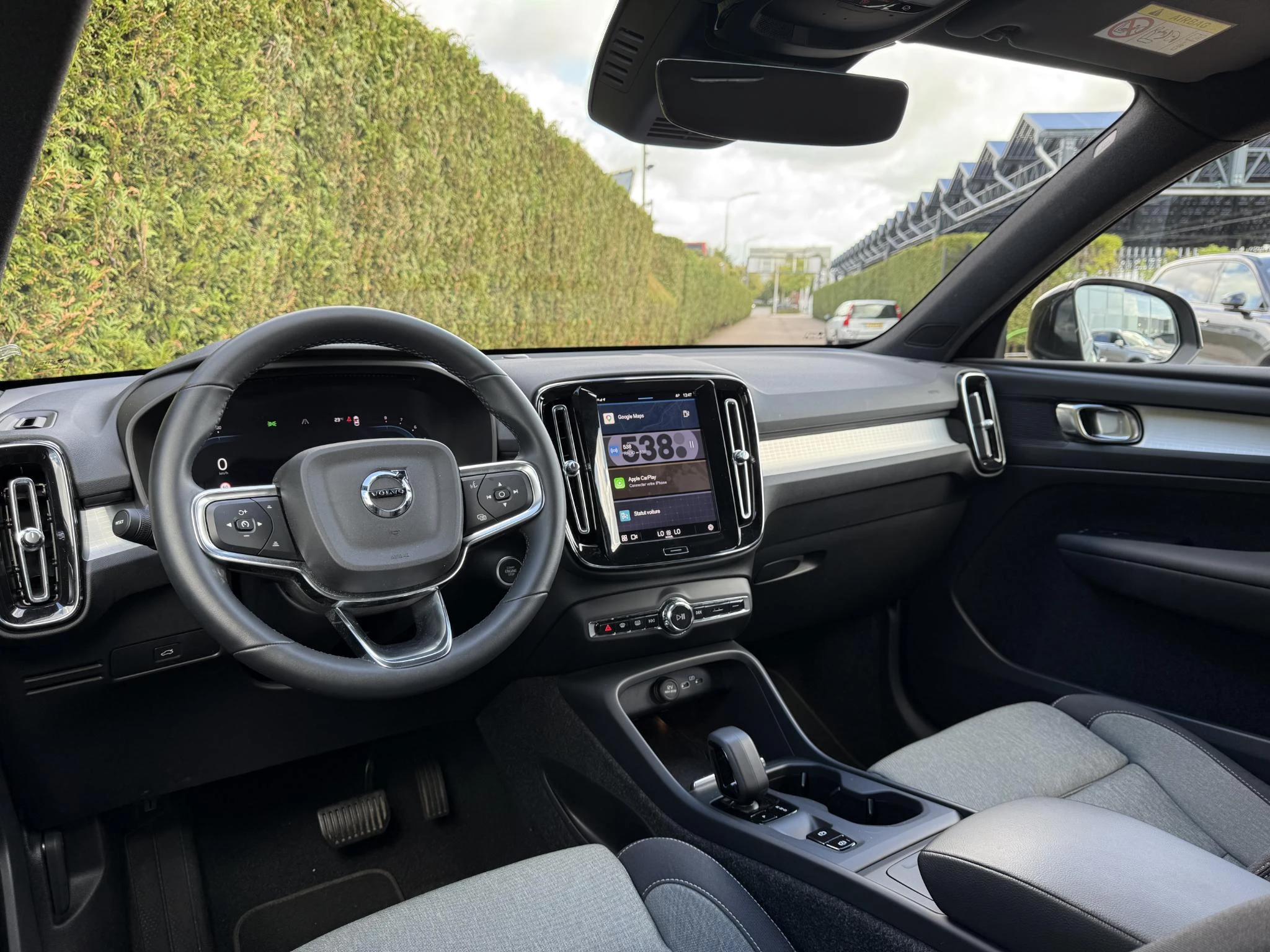 Volvo-XC40-image-1