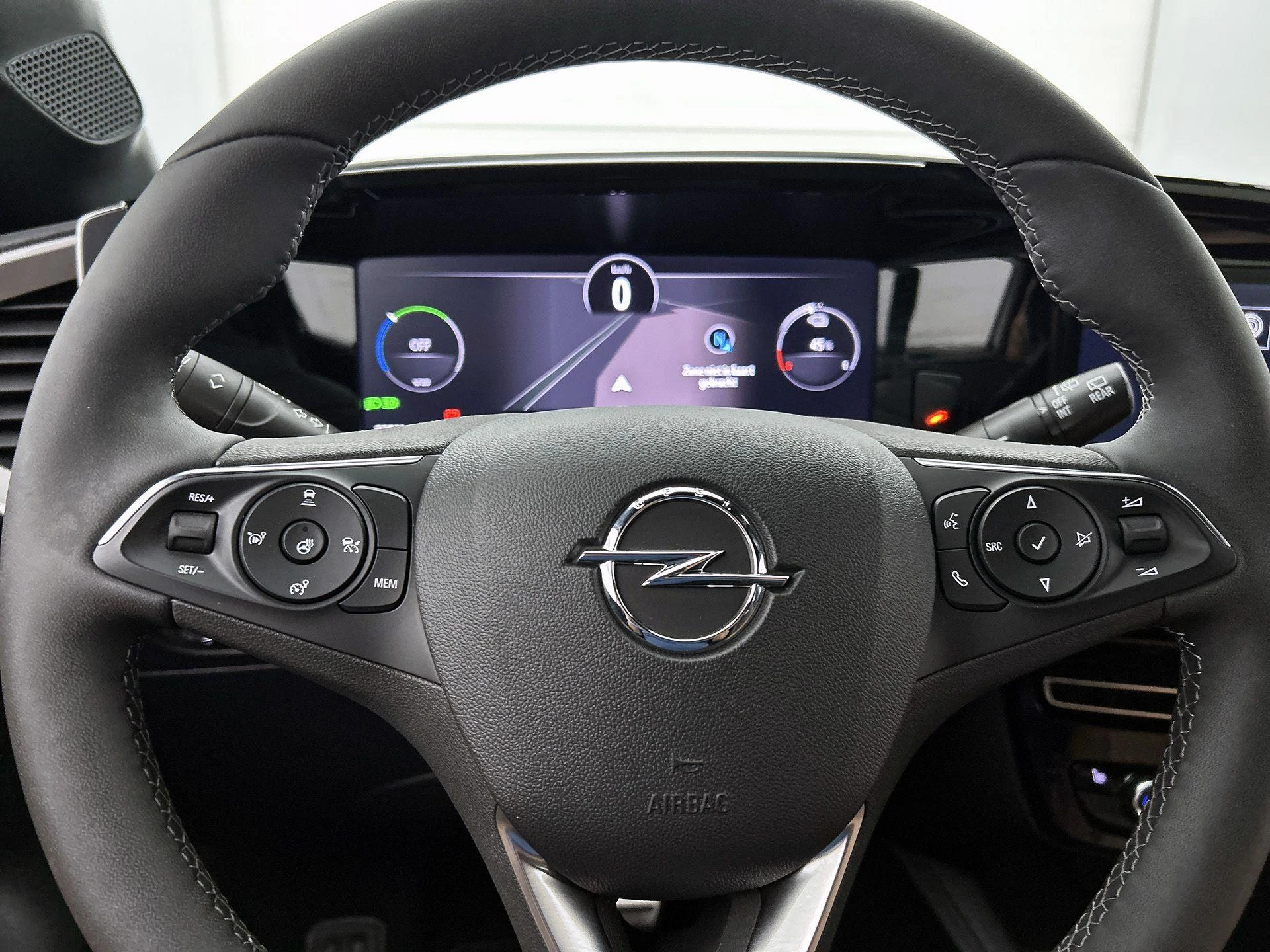 Opel-Mokka-e-image-37