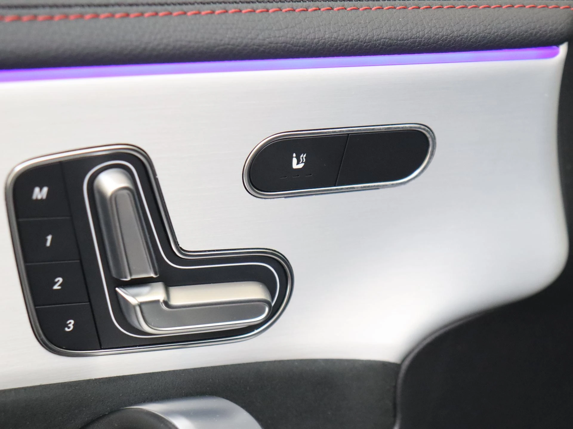 Mercedes-Benz-CLA-image-25