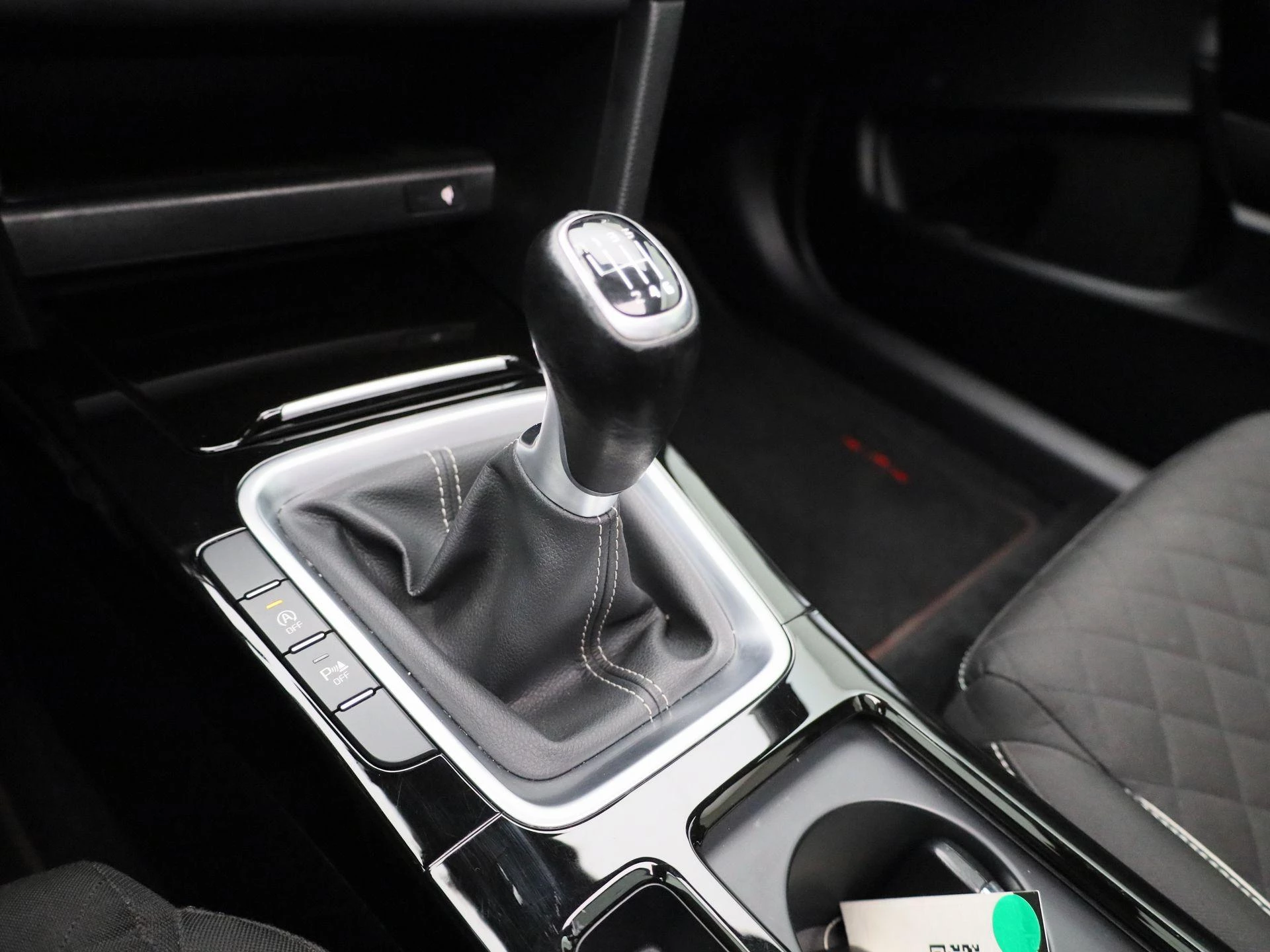 Kia-ProCeed-image-18